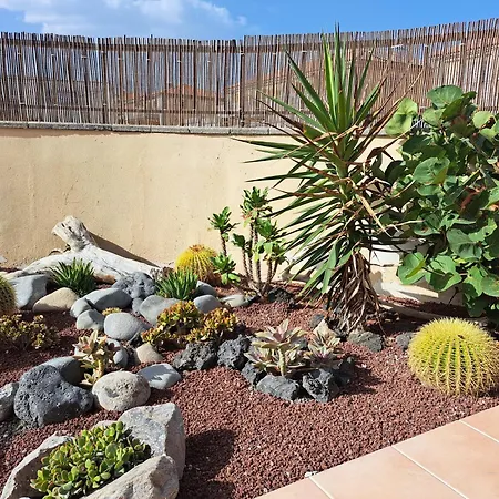 בית נופש New Europa 2 *