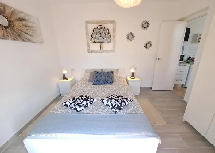 New Europa 2 אל מדאנו